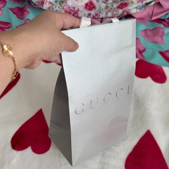 Gucci Kids Pink Sweater with Squirrel Embroidery - Picture 9 of 9